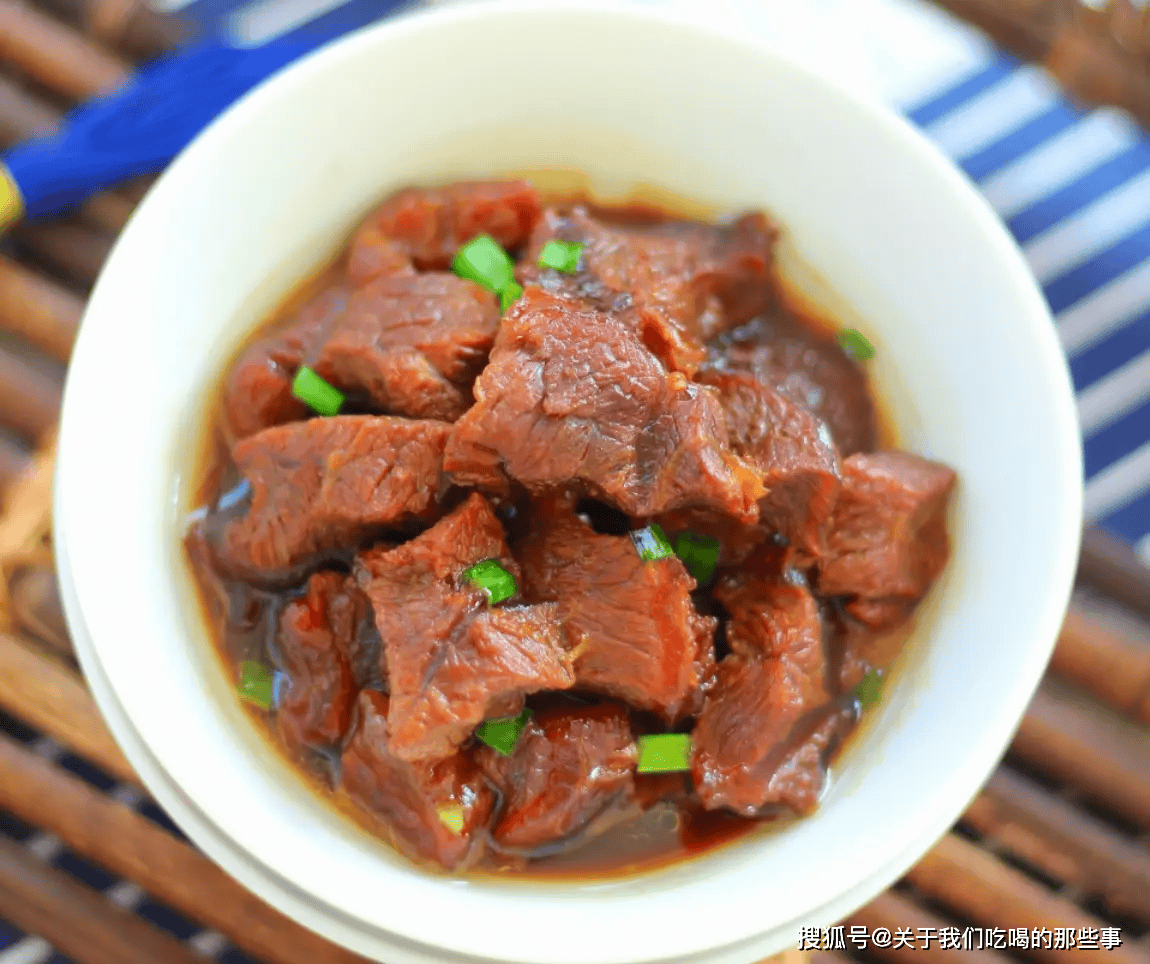 牛肉炖煮的秘诀，如何让牛肉既美味又软烂