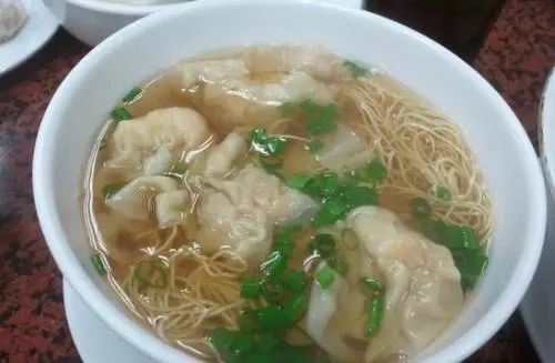澳门美食探秘，六记粥面最新地址全攻略