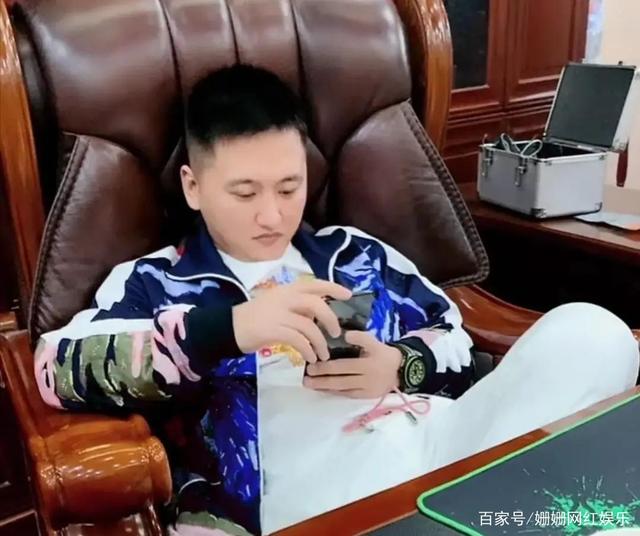 澳门六肖王小胖，从图片到视频的蜕变之旅