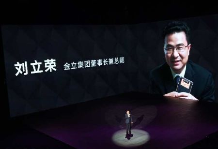 澳门六肖王小胖，从网络神话到现实生活的真实写照—现状图片大全解析